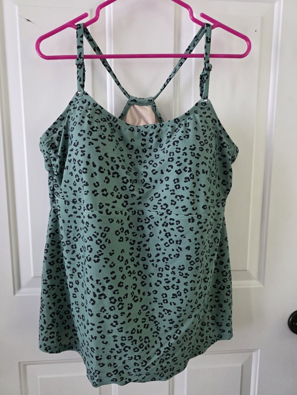 Women’s Green Leopard Print Tankini Top With Black Bottoms